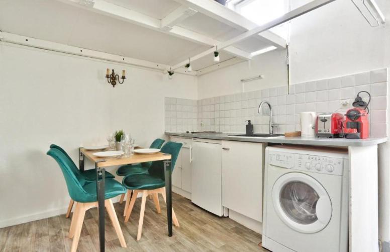 Appartement Quartier Dans Le Marais Hotel De Ville Paris Bagian luar foto