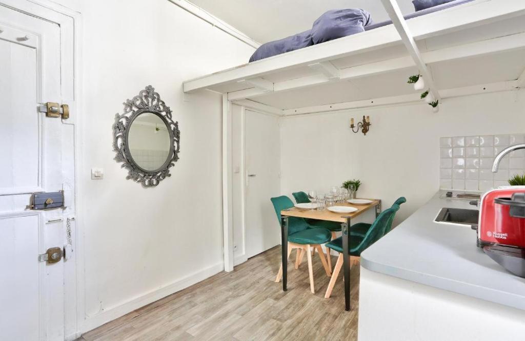 Appartement Quartier Dans Le Marais Hotel De Ville Paris Bagian luar foto